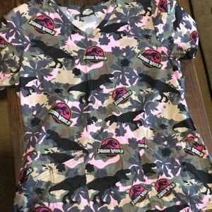 Women’s scrub top